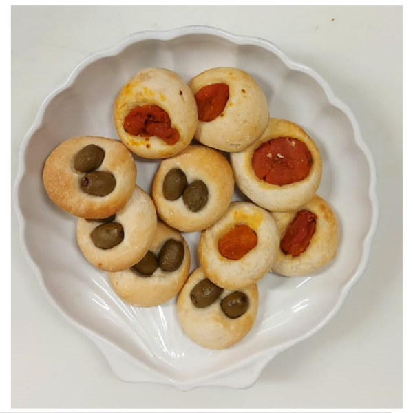 PIZZETTE AL POMODORO E OLIVE DENOCCIOLATE  GR. 300